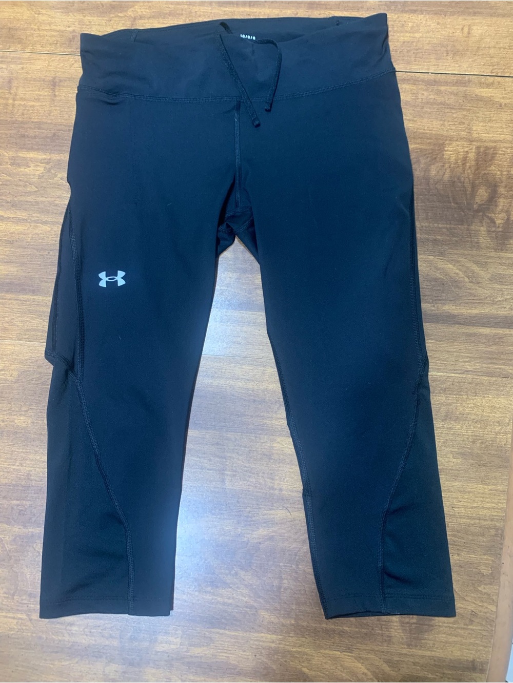 Under Armour Black Capri Workout Leggings
